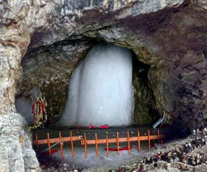 Amarnath Yatra - The Journey to the Sacred Shrine of Lord Shiva